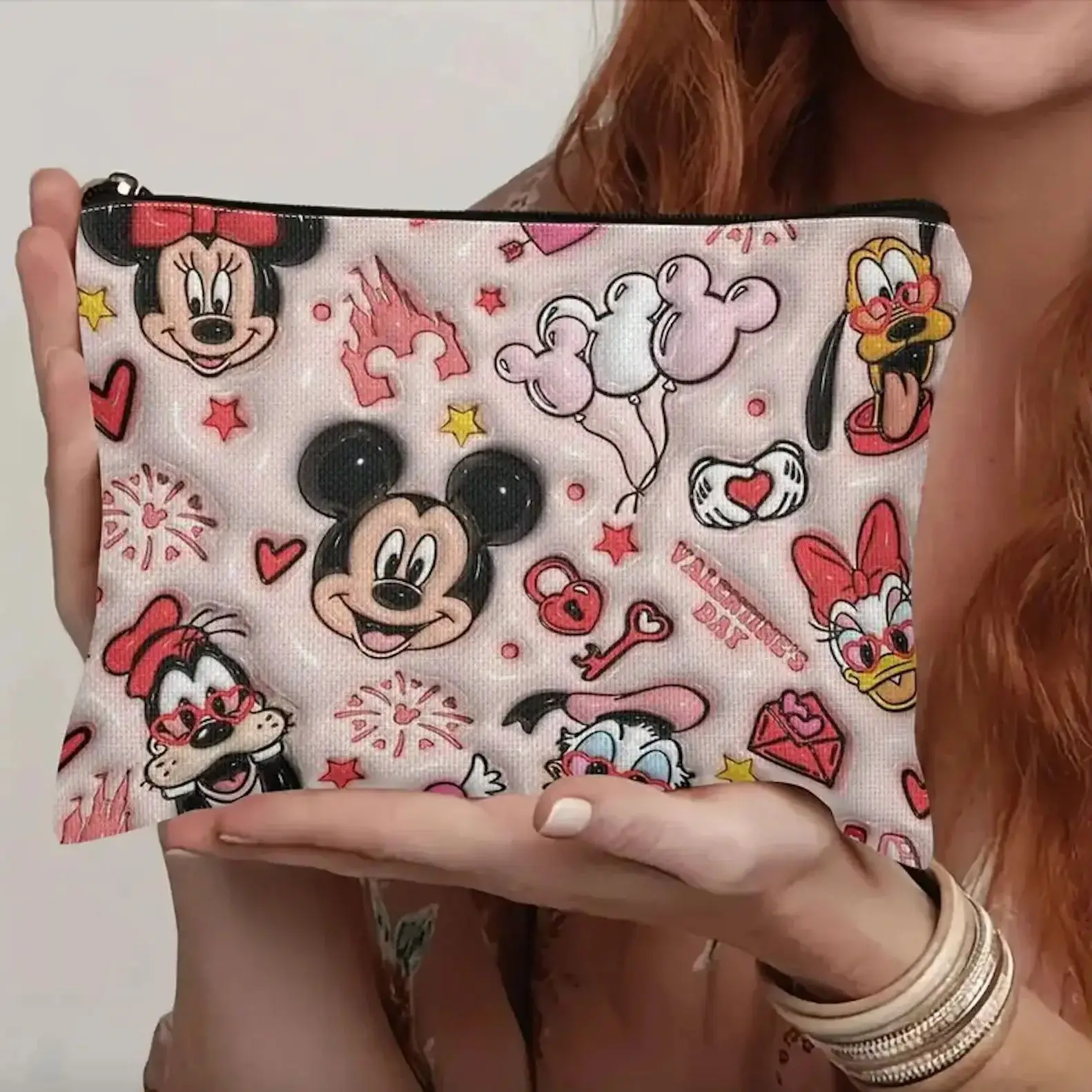 Disney Mickey Mouse Cartoon Cosmetic Bag Portable Storage Bags Large-capacity Pencil Case Mickey Mouse Outdoor Coin Purse gifts
Disney Mickey Mouse Cartoon Cosmetic Bag Portable Storage Bags Large-capacity Pencil Case Mickey Mouse Outdoor Coin Purse gifts