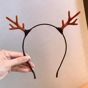 Brown antlers hairball ears cute headband female elk pine cone headband photo props hairpin accessories
Brown antlers hairball ears cute headband female elk pine cone headband photo props hairpin accessories