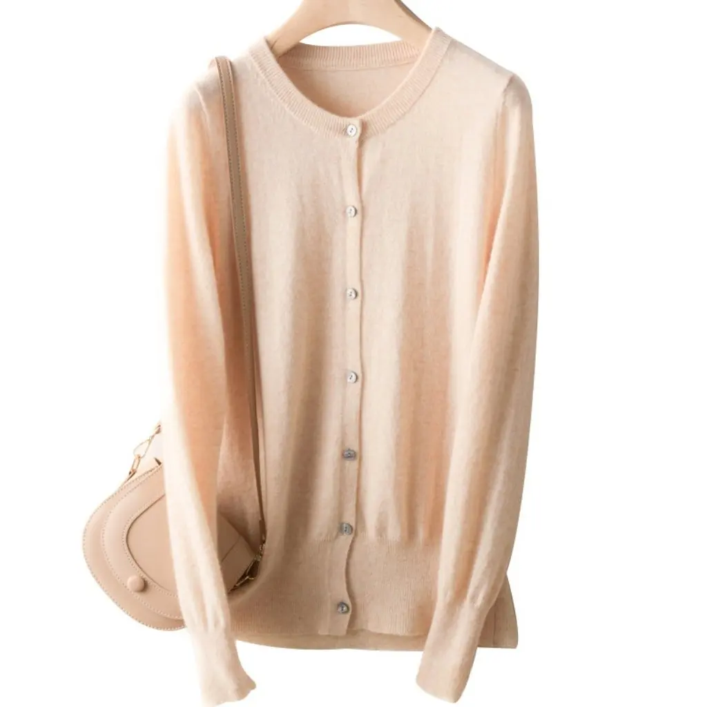 Women's Early Spring Solid Color Wool Cardigan Loose round Neck Knitted Sweater Long Sleeve Australian Wool Coat Top
Women's Early Spring Solid Color Wool Cardigan Loose round Neck Knitted Sweater Long Sleeve Australian Wool Coat Top