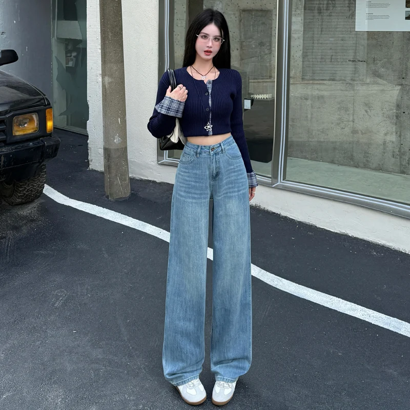 Women's Flared Trousers, Light Blue Jeans, High Waist, Flowy, Wide Leg, Comfort Fit, Petite, Long Length, Straight, New, Y2k
Women's Flared Trousers, Light Blue Jeans, High Waist, Flowy, Wide Leg, Comfort Fit, Petite, Long Length, Straight, New, Y2k