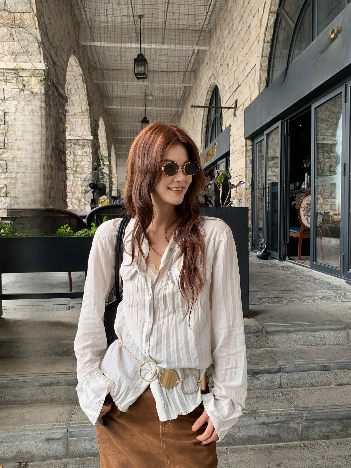 Модный свободный женский топ с длинным рукавом и V-образным вырезом, в французском стиле, повседневный, дышащий, из волокна Lenzing, осень-зима, новинка
Модный свободный женский топ с длинным рукавом и V-образным вырезом, в французском стиле, повседневный, дышащий, из волокна Lenzing, осень-зима, новинка