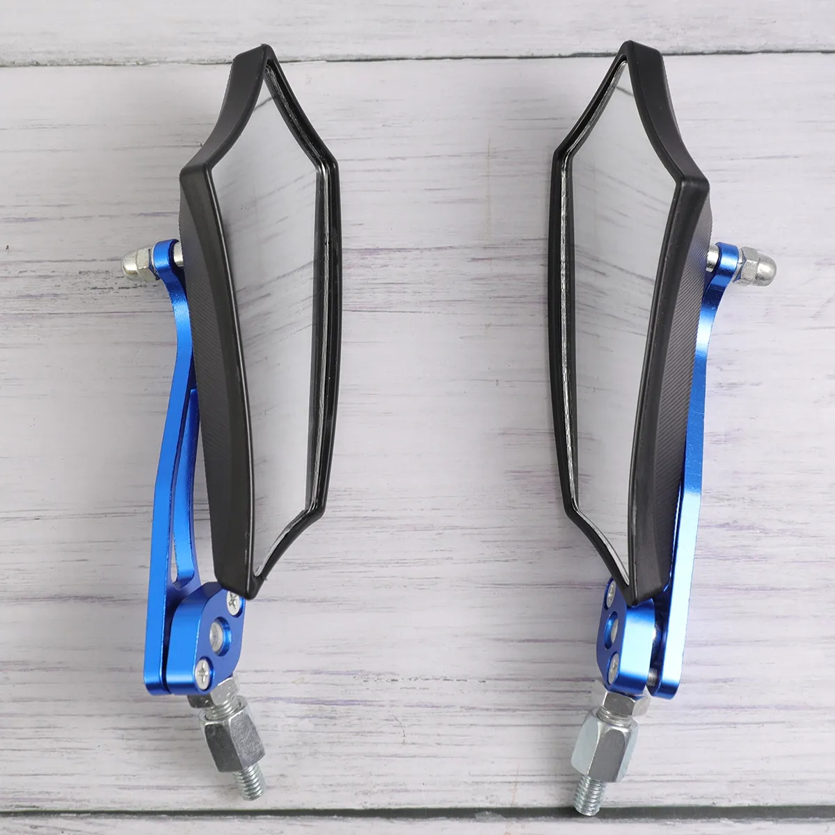 2Pcs Alloy Rear View Mirror for Scooter Bicycle Electric Bike Motorcycle Lightweight Scratch Resistant Large Lens Adjustable
2Pcs Alloy Rear View Mirror for Scooter Bicycle Electric Bike Motorcycle Lightweight Scratch Resistant Large Lens Adjustable