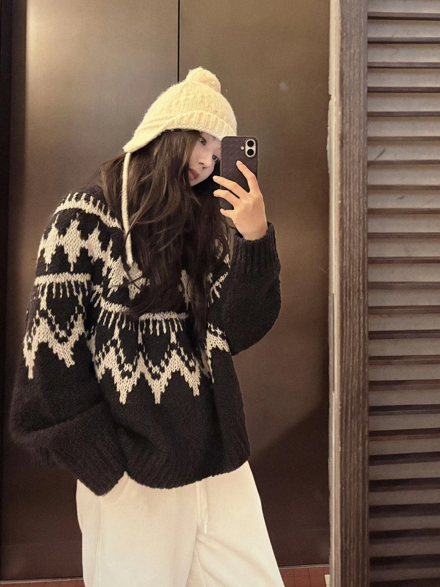 Zone Liu Knitwear Wool Blend Casual Loose Sweater Color Blo Intarsia Long Sve Women's Faion Breathable
Zone Liu Knitwear Wool Blend Casual Loose Sweater Color Blo Intarsia Long Sve Women's Faion Breathable