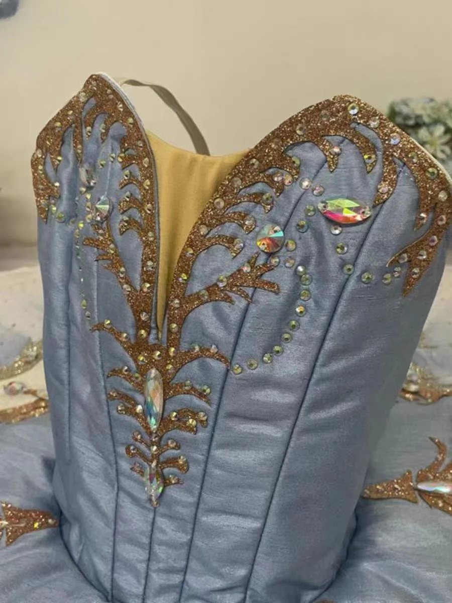 12-layer light blue gradient ballet competition costume custom blue bird variation tutu dress woman
12-layer light blue gradient ballet competition costume custom blue bird variation tutu dress woman