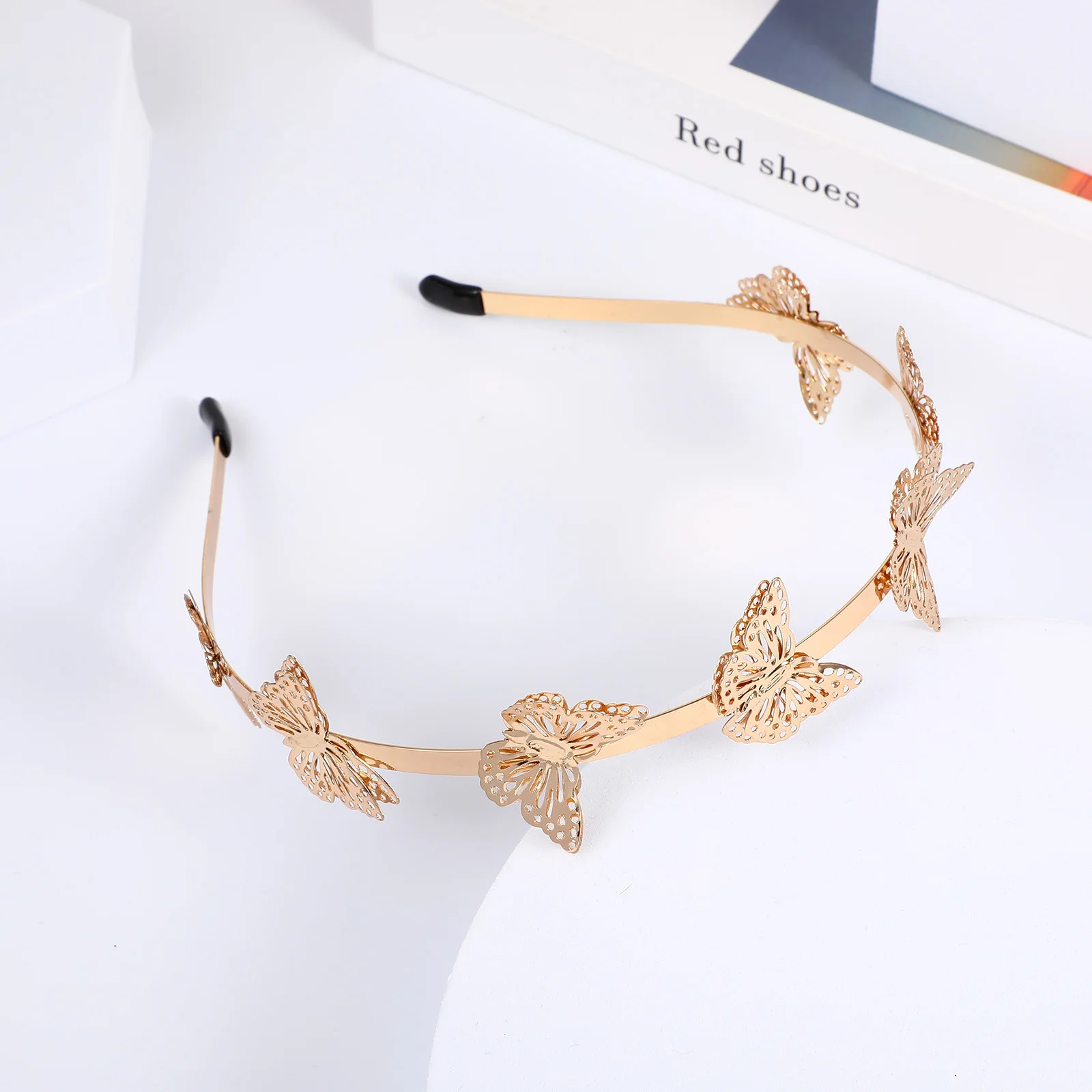 Butterfly Headband Hair Accessory Golden Decorative Women Girls Wedding Party Bridal Slim Metal Adjustable Durable Hairstyling
Butterfly Headband Hair Accessory Golden Decorative Women Girls Wedding Party Bridal Slim Metal Adjustable Durable Hairstyling