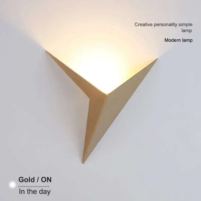 Modern Minimalist LED Triangle Shape Wall Lamps Nordic Style Indoor Warm White Wall Lights Living Room Light Simple Lighting
Modern Minimalist LED Triangle Shape Wall Lamps Nordic Style Indoor Warm White Wall Lights Living Room Light Simple Lighting