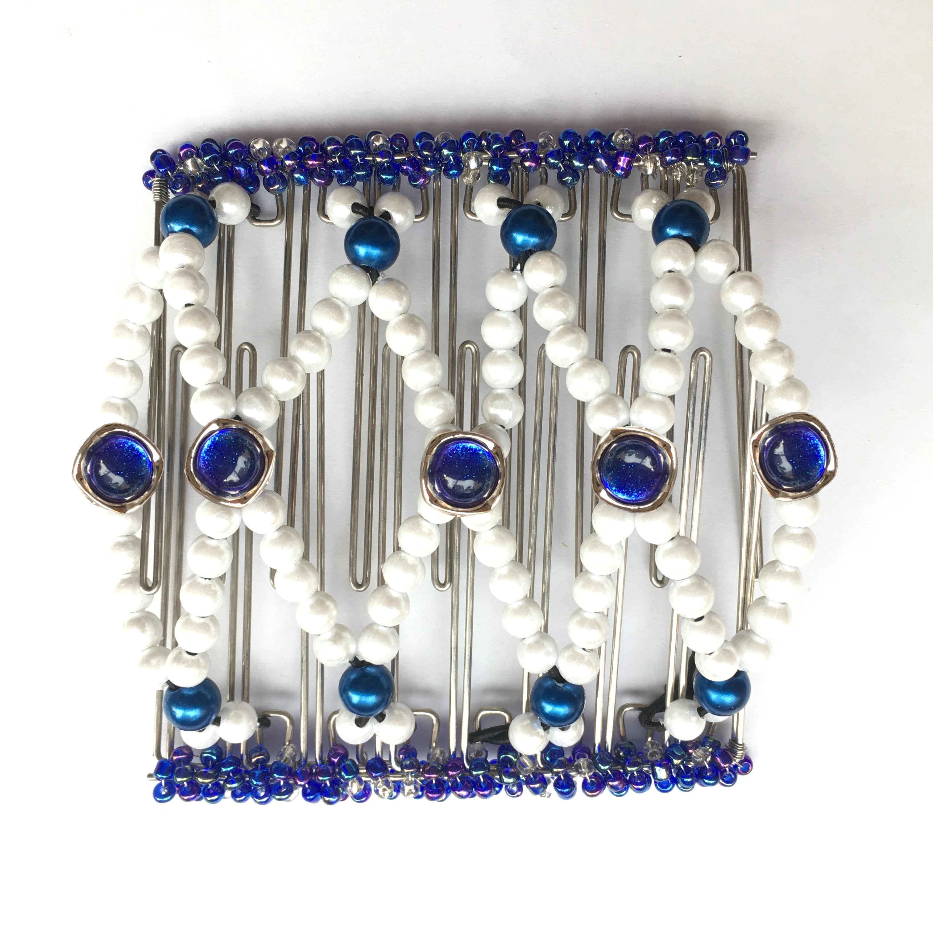 10pcs/lot Five Sapphire Claw Hair Up Do Magic Clip Deep Blue Crystal Hair Accessory Double Metal Combs Hold Hair All Day
10pcs/lot Five Sapphire Claw Hair Up Do Magic Clip Deep Blue Crystal Hair Accessory Double Metal Combs Hold Hair All Day