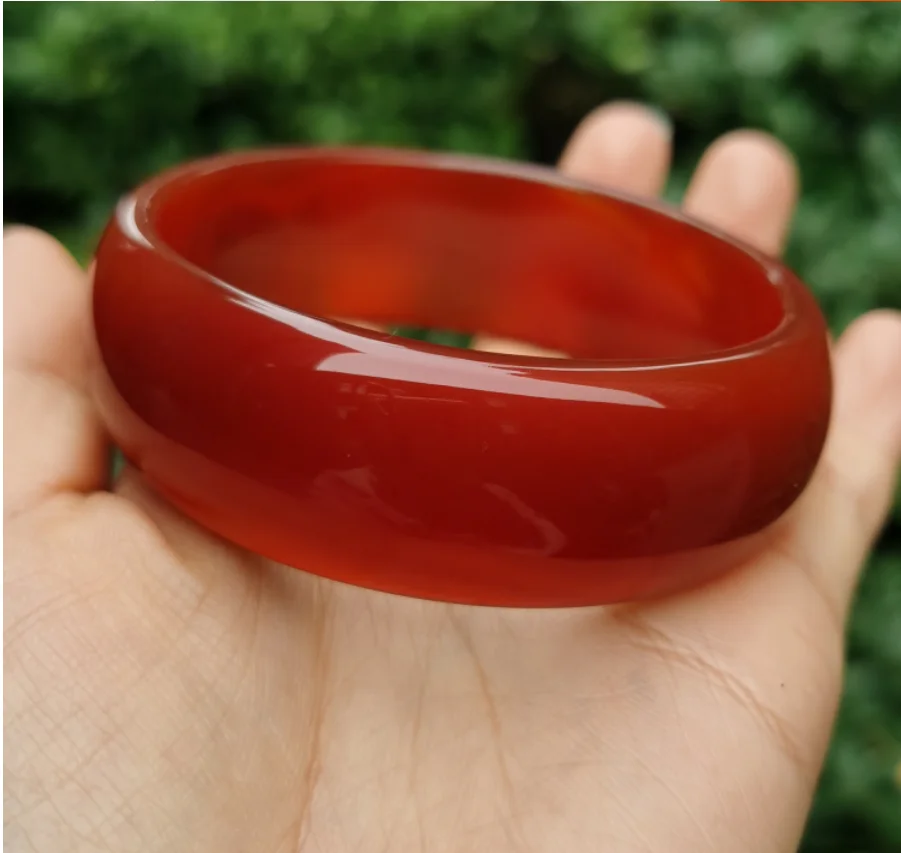 Classic Top Quality Chinese Red Agate Jade Bracelet 52-68mm Exquisite Chalcedony Bangle Perfect Accessories Gift Unisex
Classic Top Quality Chinese Red Agate Jade Bracelet 52-68mm Exquisite Chalcedony Bangle Perfect Accessories Gift Unisex