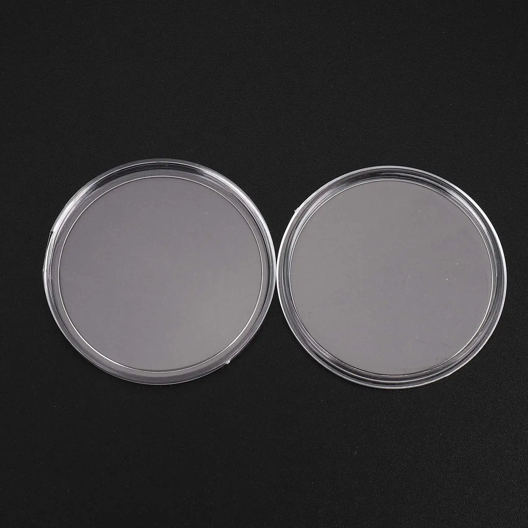 3 пластиковых круглых футляра для монет диаметром 46 мм и 7 размеров (16/20/25/27/30/38/46 мм) с защитными прокладками
3 пластиковых круглых футляра для монет диаметром 46 мм и 7 размеров (16/20/25/27/30/38/46 мм) с защитными прокладками