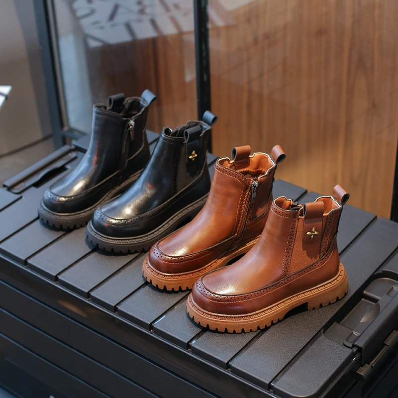 Girls Casual Short Boots Round Toes Soft Bottom Kids Ankle Boots Back Zipper 2025 Autumn New Children Fashion Boots
Girls Casual Short Boots Round Toes Soft Bottom Kids Ankle Boots Back Zipper 2025 Autumn New Children Fashion Boots