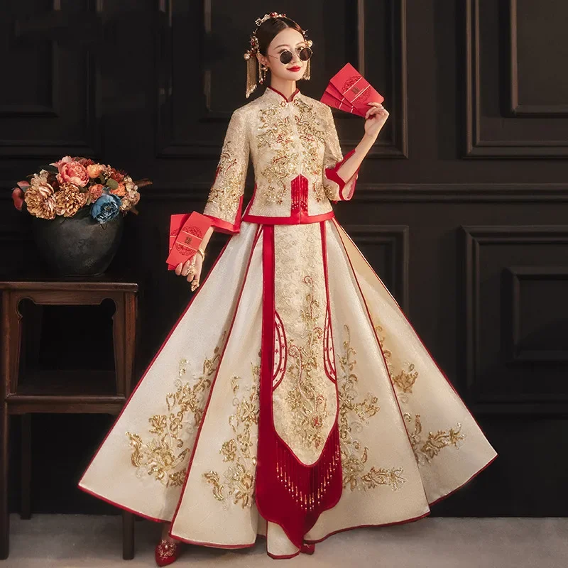 Champagne Embroidery Beading Cheongsam Oriental Bride Wedding Dress Chinese Style Marriage Set Costume Toast Clothing S-4XL
Champagne Embroidery Beading Cheongsam Oriental Bride Wedding Dress Chinese Style Marriage Set Costume Toast Clothing S-4XL
