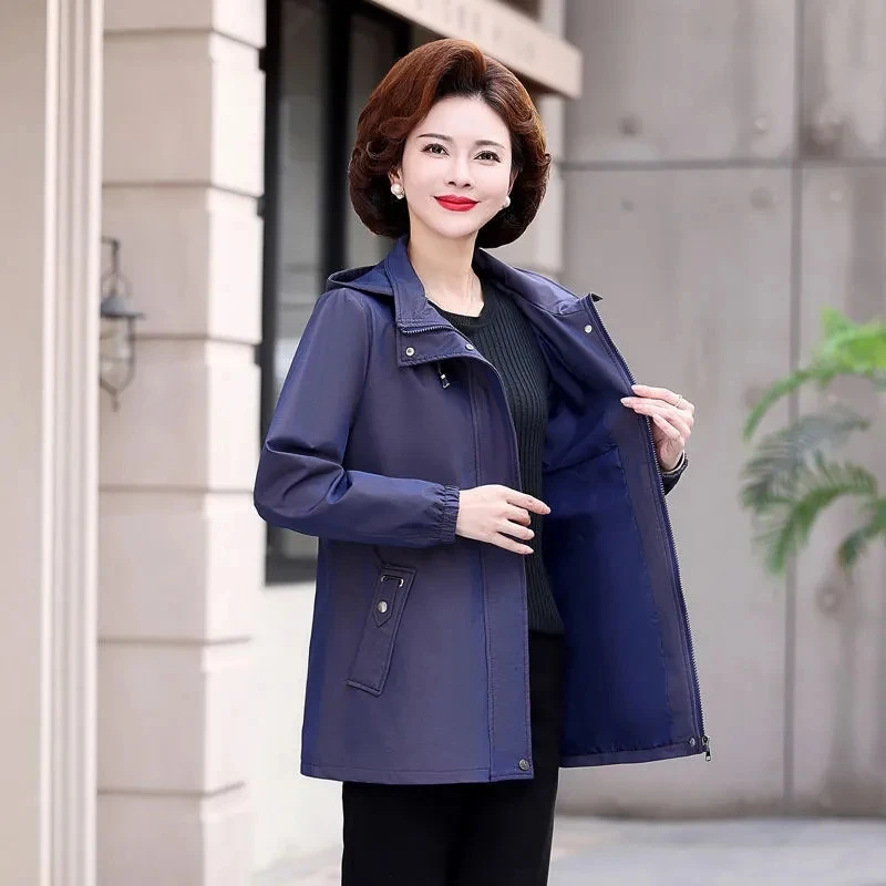 Middle-aged Mother Windbreaker Jacket Women 2024 Spring Autumn New Casual Hooded All-Match Trench Coat Ladies Overcoat Top
Middle-aged Mother Windbreaker Jacket Women 2024 Spring Autumn New Casual Hooded All-Match Trench Coat Ladies Overcoat Top