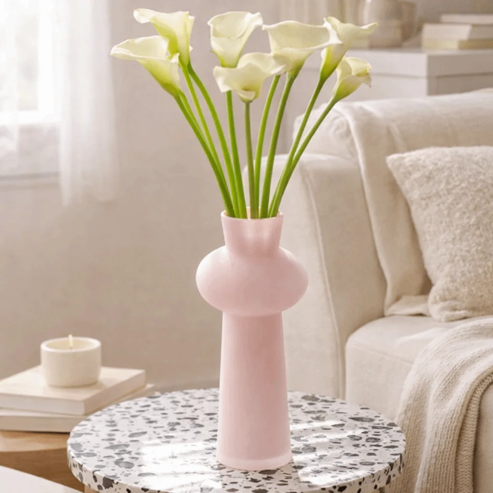 European Style Geometric Folds Glass Vase Thicken Vintage Floral Vases French Romantic Flower Arrangement Vase Table Decoration
European Style Geometric Folds Glass Vase Thicken Vintage Floral Vases French Romantic Flower Arrangement Vase Table Decoration