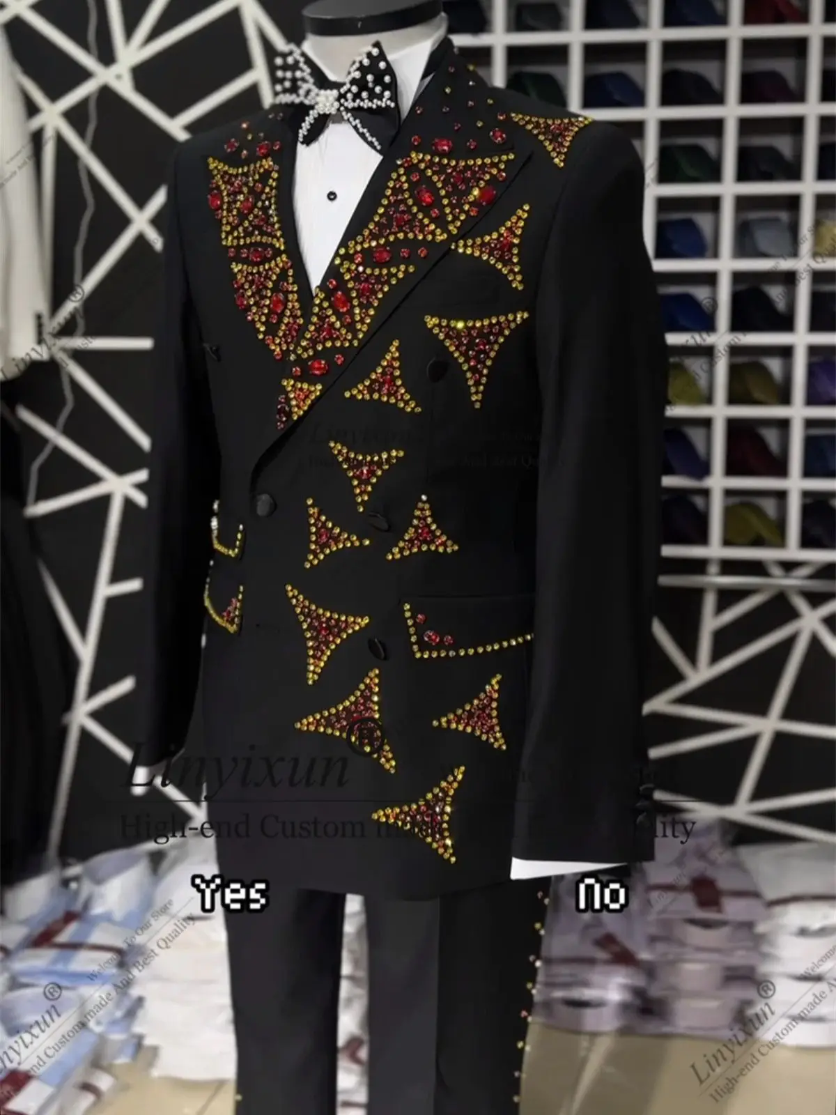Luxury Rhinestone Men Suits Peaked Lapel Groom Wedding Tuxedo 2 Pieces Male Prom Blazer Customized Slim trajes para hombre
Luxury Rhinestone Men Suits Peaked Lapel Groom Wedding Tuxedo 2 Pieces Male Prom Blazer Customized Slim trajes para hombre