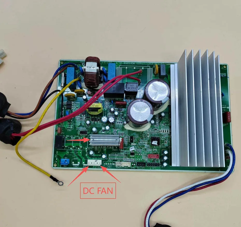 New for TCL air conditioning motherboard A010259 210901592 210901591T-A LT15C0A 210901591D_A
New for TCL air conditioning motherboard A010259 210901592 210901591T-A LT15C0A 210901591D_A