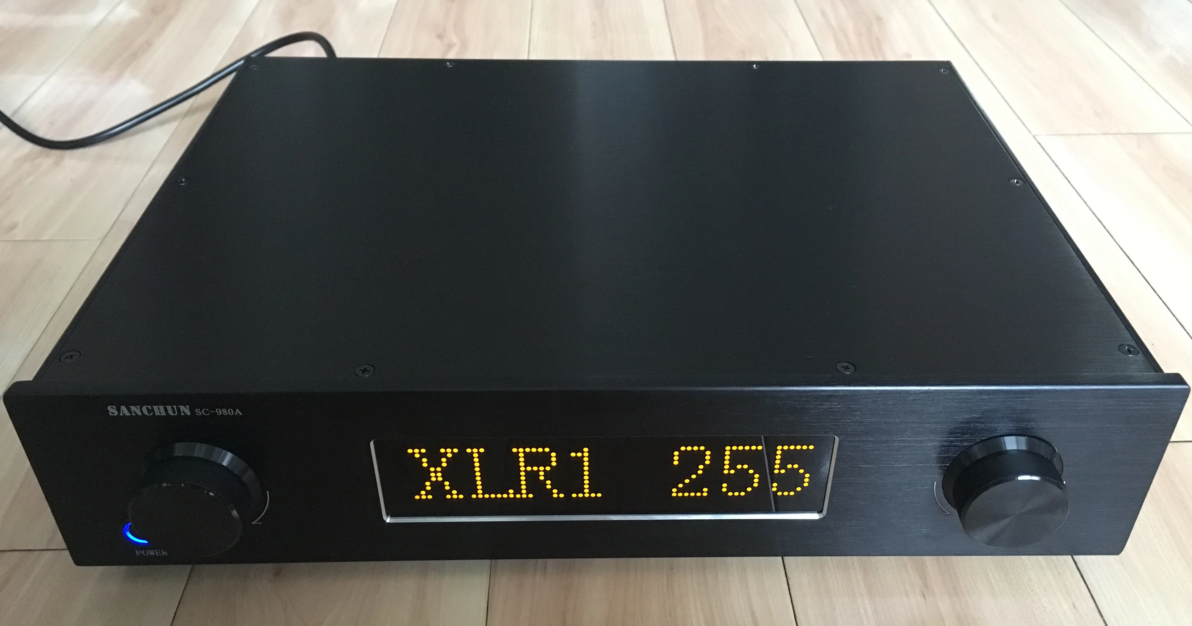 SC-980A Fully balanced pre-stage JFET four-tube pre-stage Remote control Power amplifier pre-stage, Z11 silicon steel sheet cow
SC-980A Fully balanced pre-stage JFET four-tube pre-stage Remote control Power amplifier pre-stage, Z11 silicon steel sheet cow