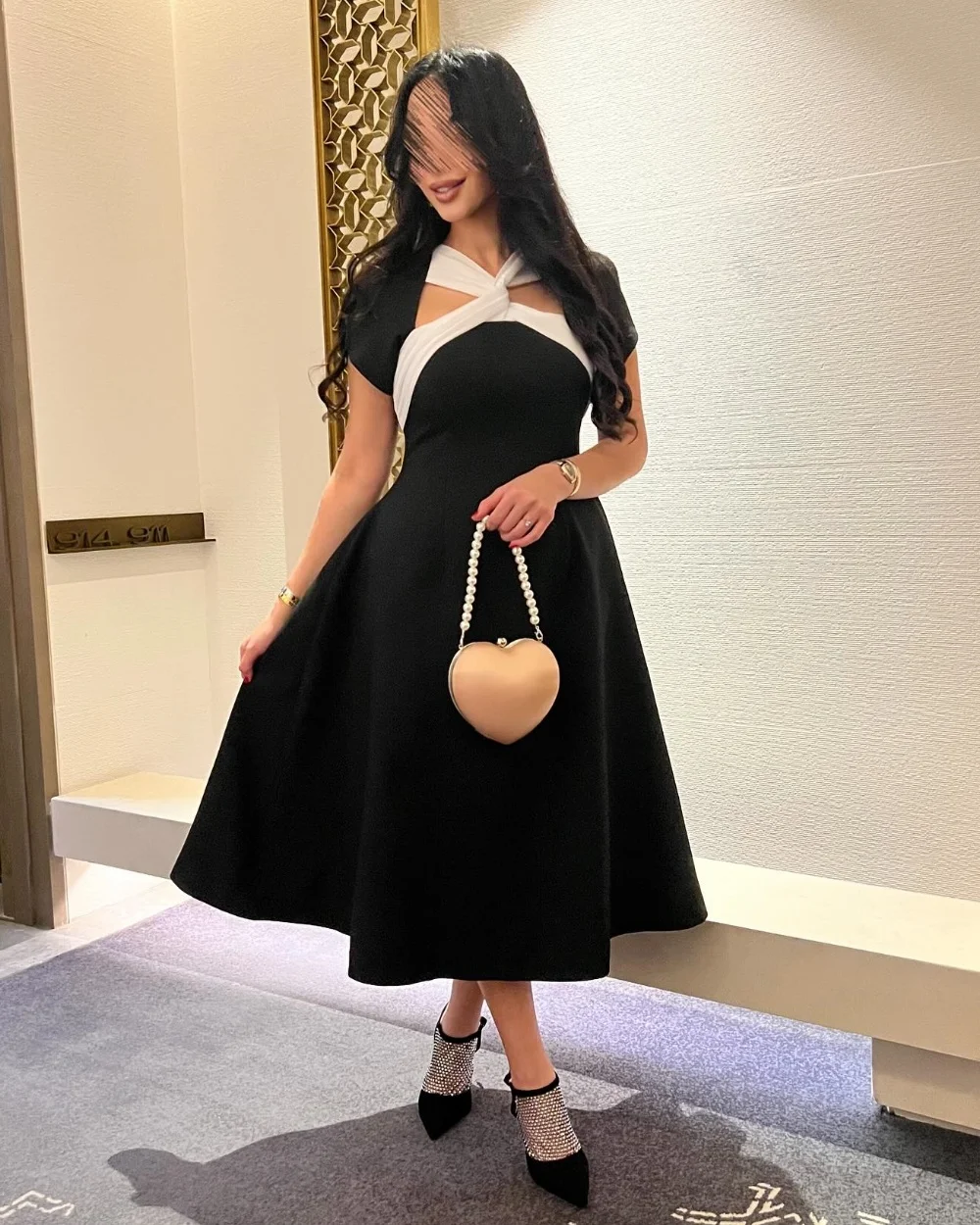 Customized Sizes Available Simple Jersey Pleat A-line V-neck Midi Dresses Bespoke Occasion Dresses Chinese Style High Quality
Customized Sizes Available Simple Jersey Pleat A-line V-neck Midi Dresses Bespoke Occasion Dresses Chinese Style High Quality