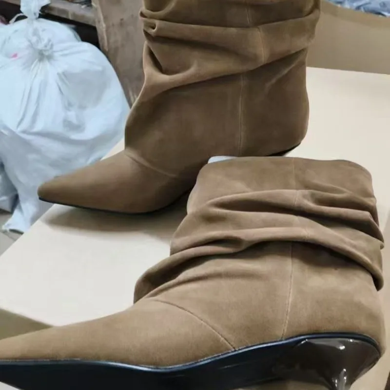 Women Boots Temperament Pointed Stiletto Heels Boot Fashion Stacked Design Mid-calf Boot Retro Suede High-heel Boots Botas Mujer
Women Boots Temperament Pointed Stiletto Heels Boot Fashion Stacked Design Mid-calf Boot Retro Suede High-heel Boots Botas Mujer