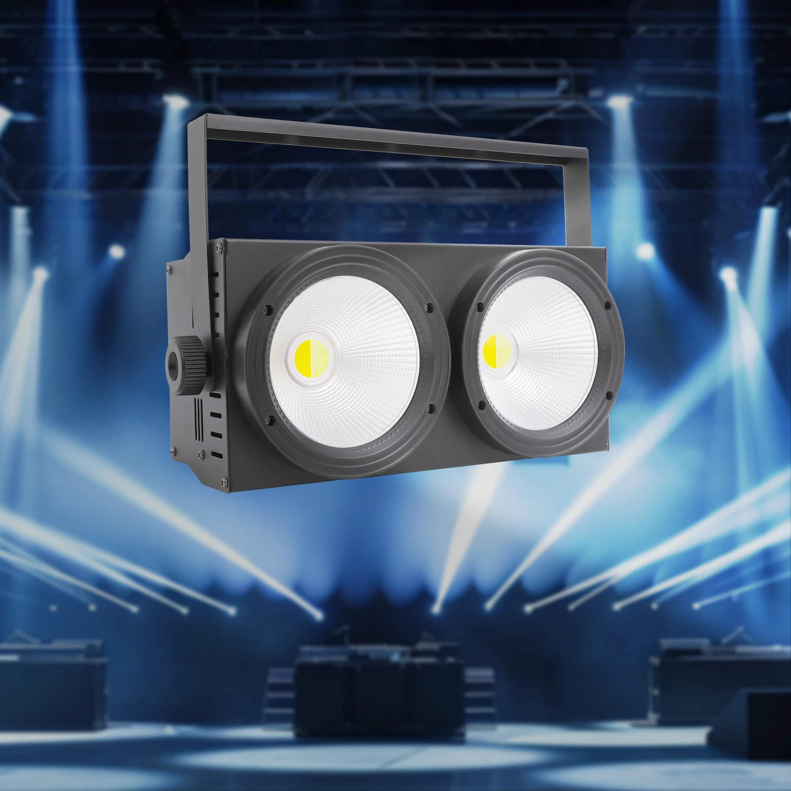 Светодиодный прожектор COB LED 200 Вт для сцены, дискотек, вечеринок, свадеб, шоу и мероприятий
Светодиодный прожектор COB LED 200 Вт для сцены, дискотек, вечеринок, свадеб, шоу и мероприятий