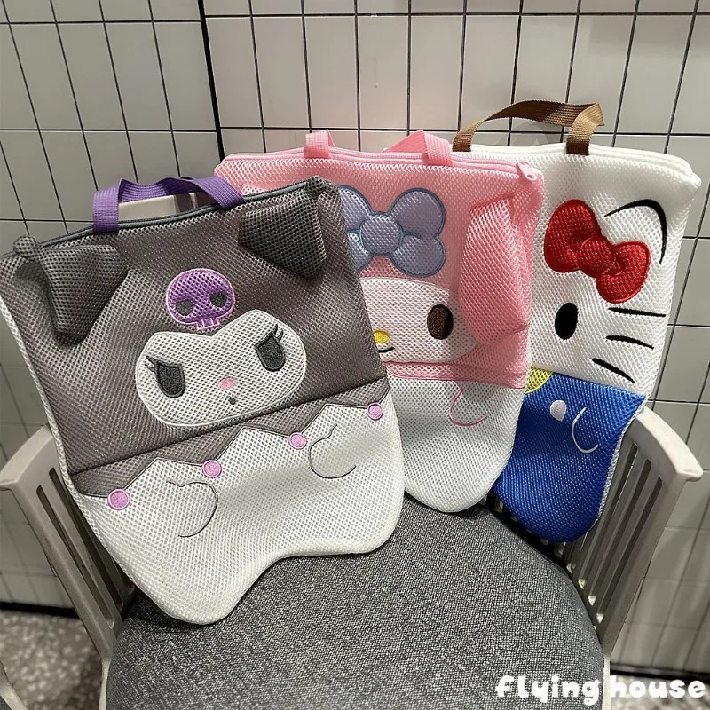 Sanrio New Hello Kitty Kuromi My Melody Cinnamoroll Handbag Beach Bag Fashion Trend Sense of Luxury Student Large Capacity
Sanrio New Hello Kitty Kuromi My Melody Cinnamoroll Handbag Beach Bag Fashion Trend Sense of Luxury Student Large Capacity