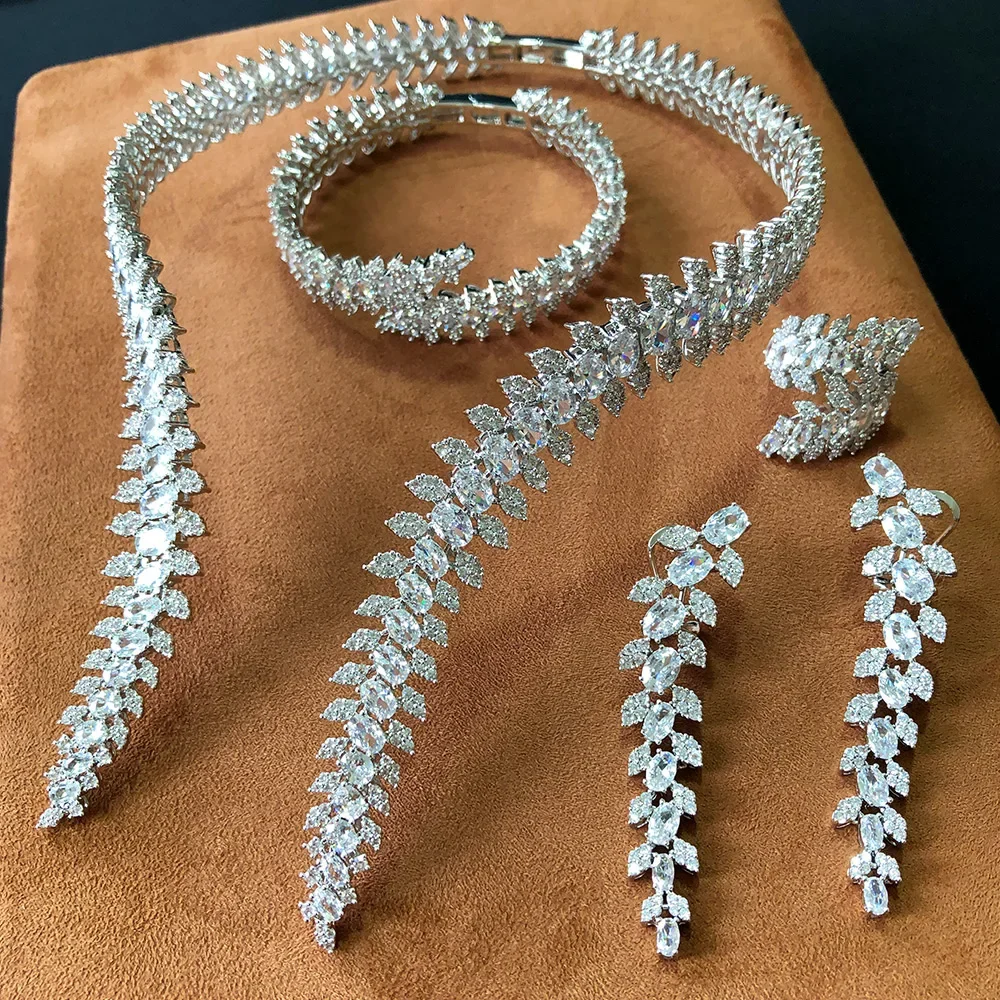 Soramoore Luxury Open Trendy Bridal Wedding Jewelry Sets Necklace Bangle Earrings Ring 4 PCS For Women Jewelry Sets Accessories
Soramoore Luxury Open Trendy Bridal Wedding Jewelry Sets Necklace Bangle Earrings Ring 4 PCS For Women Jewelry Sets Accessories