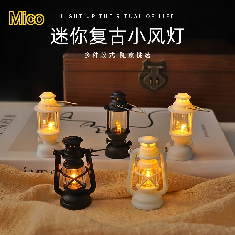 Mini Vintage LED Lantern Night Light, Retro Electronic Candle Lamp, Portable Hanging Decor for Desk, Home & Patio
Mini Vintage LED Lantern Night Light, Retro Electronic Candle Lamp, Portable Hanging Decor for Desk, Home & Patio