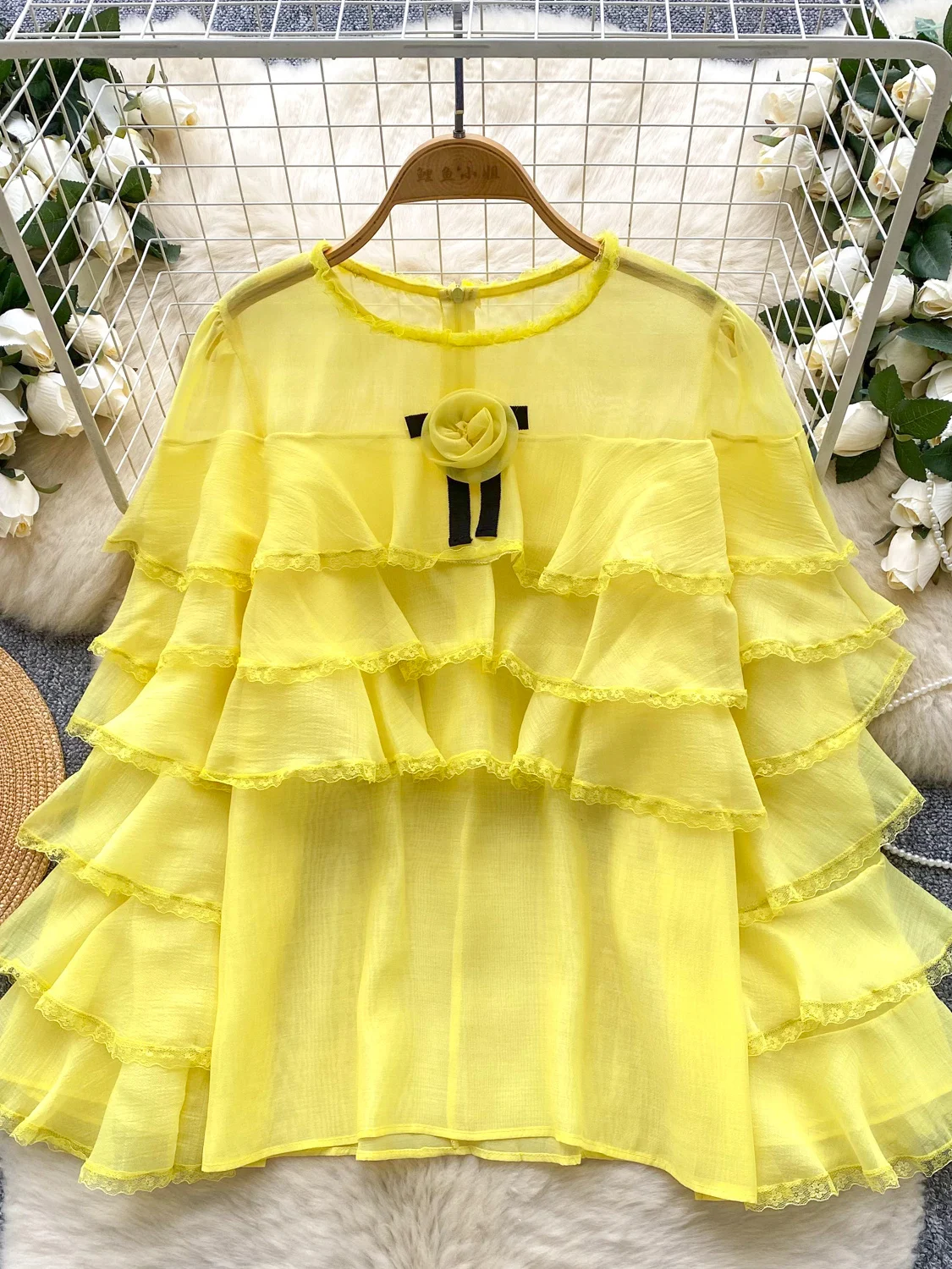 Женская свободная блузка Ele Long Sve с кружевной отделкой и вставками из полиэфирного волокна, дышащая, комфортная, повседневная, для работы и отдыха
Женская свободная блузка Ele Long Sve с кружевной отделкой и вставками из полиэфирного волокна, дышащая, комфортная, повседневная, для работы и отдыха