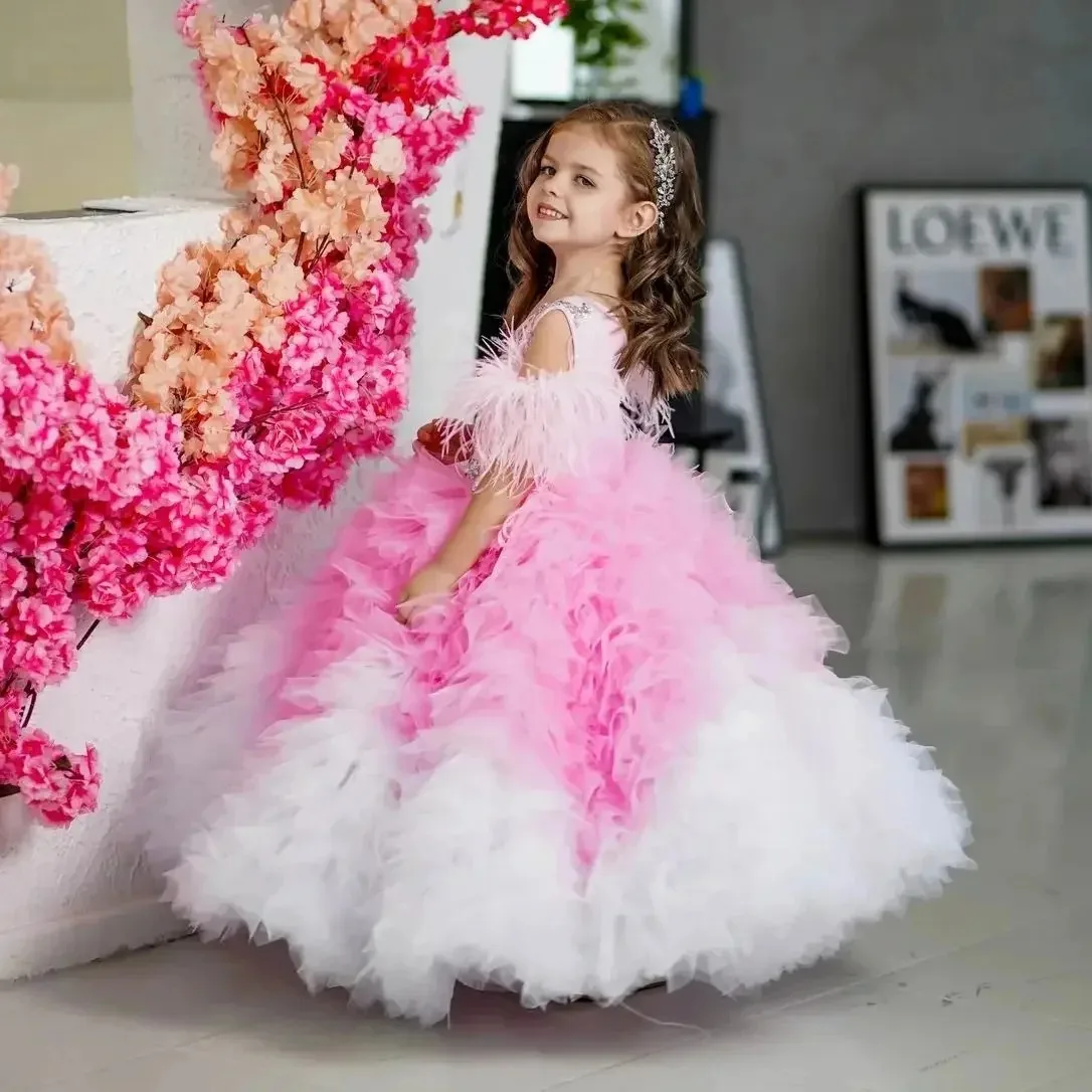 Flower Girl Dress for Wedding Feather Lace Appliques Tiered Ruffles Floor Length Elegant Girls Birthday Party Gowns Customized
Flower Girl Dress for Wedding Feather Lace Appliques Tiered Ruffles Floor Length Elegant Girls Birthday Party Gowns Customized