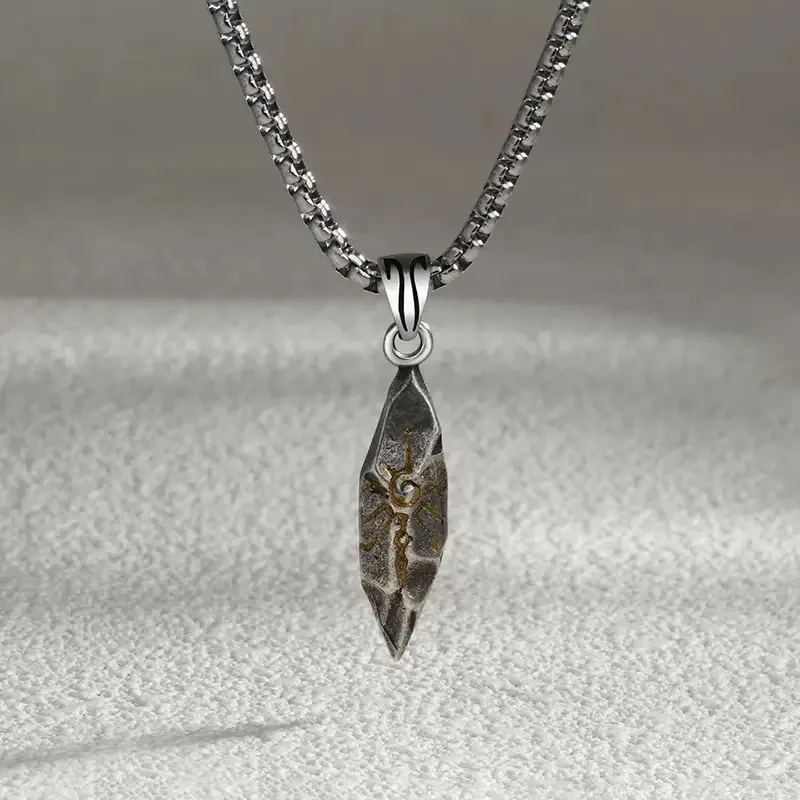 Vintage Wishing Stone Necklace Tide Men's Personality Style Meteorite Color-Blocked Pendant Men's Sweater Chain Accessories
Vintage Wishing Stone Necklace Tide Men's Personality Style Meteorite Color-Blocked Pendant Men's Sweater Chain Accessories