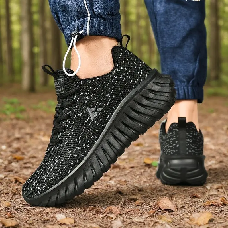 Simple men's daily leisure sports men's shoes fashion mesh lightweight breathable men's outdoor running shoes
Simple men's daily leisure sports men's shoes fashion mesh lightweight breathable men's outdoor running shoes