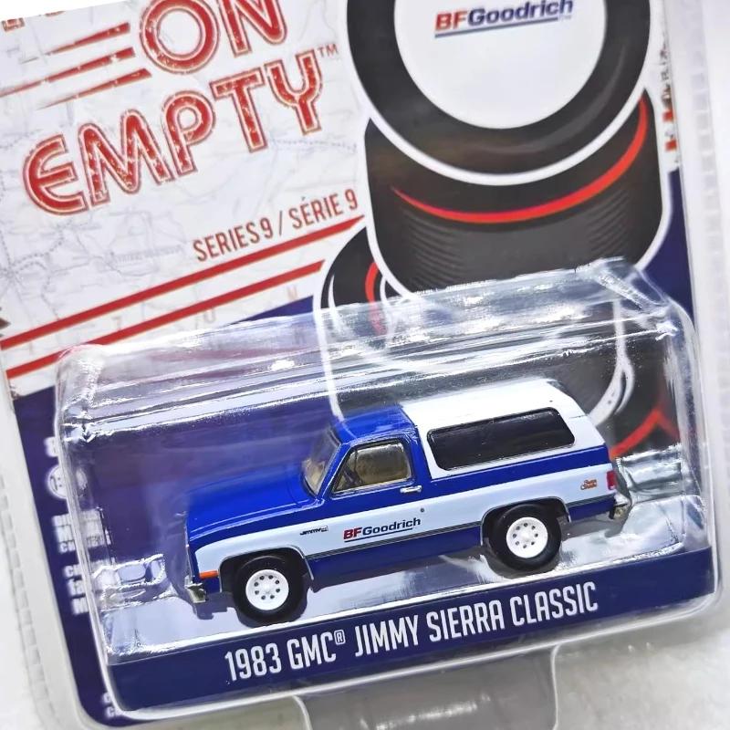 Green Light 1:64 1983 GMC Jimmy Sierra Classic - BFGoodrich Model Limited Edition Collectible Wall Pendant Gift
Green Light 1:64 1983 GMC Jimmy Sierra Classic - BFGoodrich Model Limited Edition Collectible Wall Pendant Gift