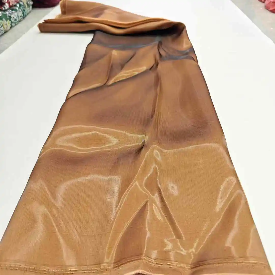 New 2025 Luxury Glossy Liquid Satin Fabric Wide Galaxy Water Brocade Satin Fabric for Dres Suit Clothing Designer Material SZ621
New 2025 Luxury Glossy Liquid Satin Fabric Wide Galaxy Water Brocade Satin Fabric for Dres Suit Clothing Designer Material SZ621