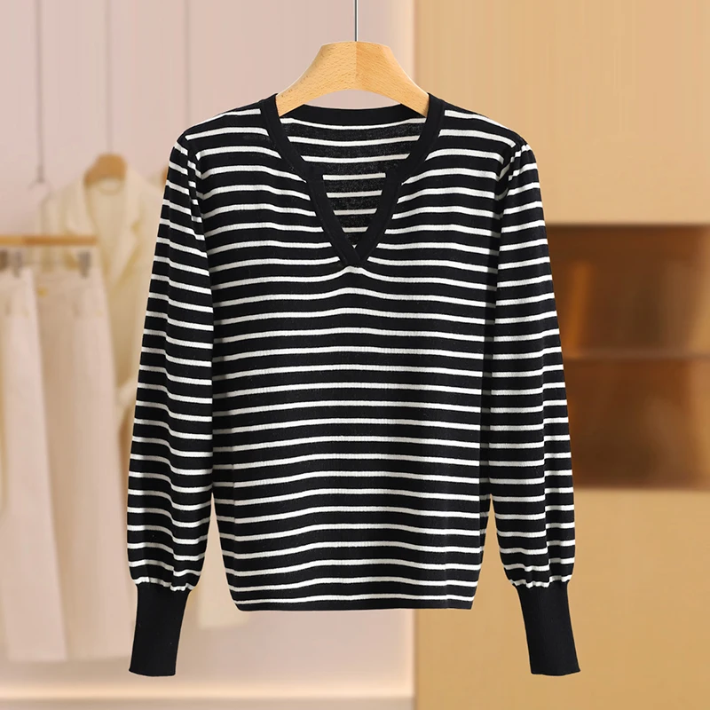 Faionable Striped V-Ne Sweater Korean Sle Winter Women's Clothing Comfortable Polyester Wool Blend Long Sve Top
Faionable Striped V-Ne Sweater Korean Sle Winter Women's Clothing Comfortable Polyester Wool Blend Long Sve Top
