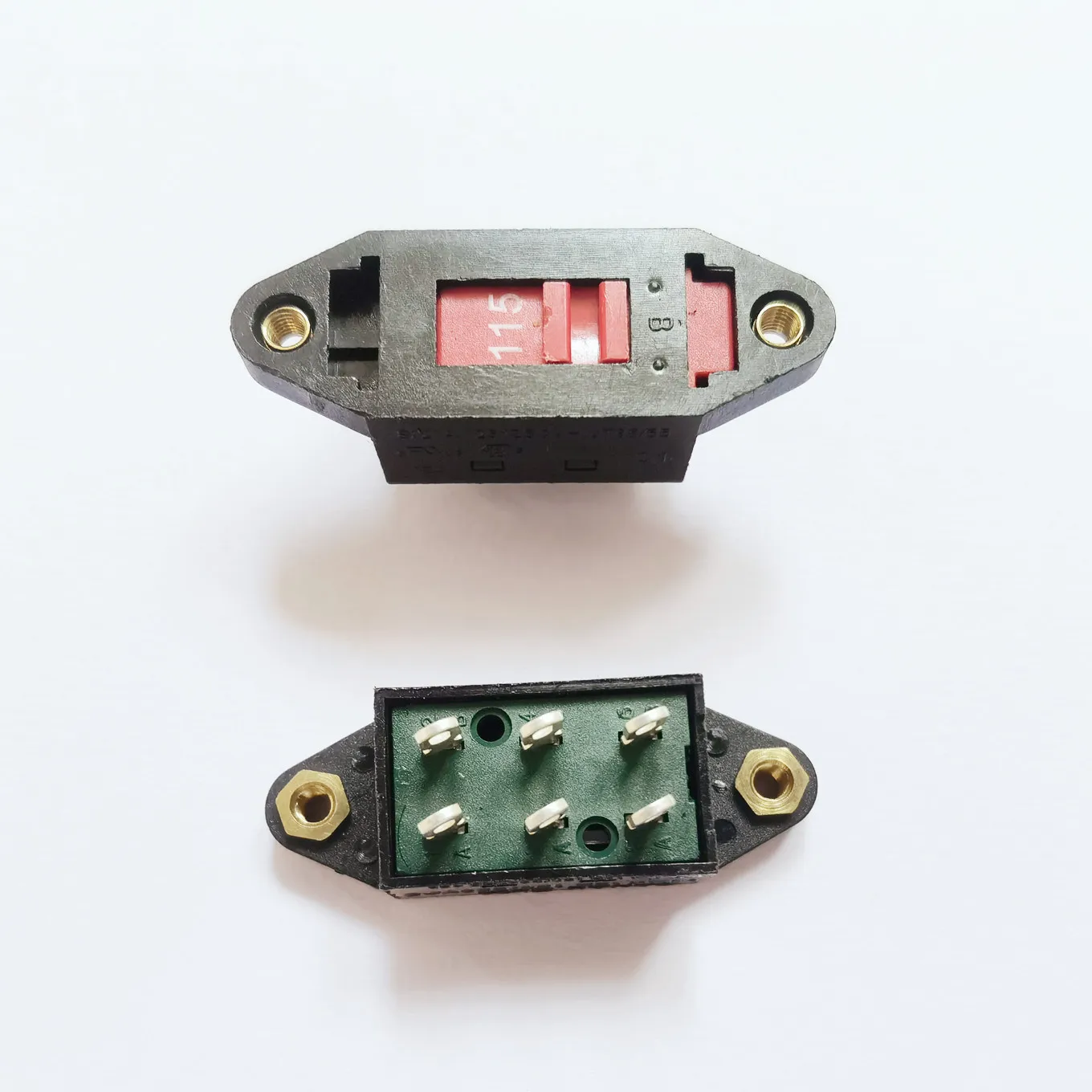 Original new 100% SL14 12A 125/250VAC 10A sliding switch voltage switch 6pin 2gear silver point 115 turn 230
Original new 100% SL14 12A 125/250VAC 10A sliding switch voltage switch 6pin 2gear silver point 115 turn 230