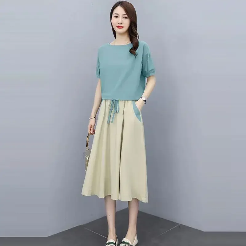Women's 2025 New Fashion Dress 2 Two Piece Sets Summer Wear Skinny T-Shirt Crop Top and Long Skirt Suit Beach Outfits for Women
Women's 2025 New Fashion Dress 2 Two Piece Sets Summer Wear Skinny T-Shirt Crop Top and Long Skirt Suit Beach Outfits for Women
