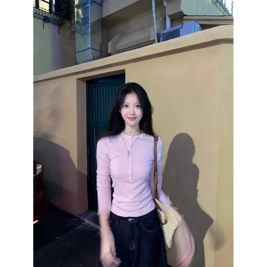 Long Sleeve T-Shirts Womens Oversized Casual Cotton Tops Loose Fit Retro Aesthetic Breathable Fabric Comfortable Stylish 
Long Sleeve T-Shirts Womens Oversized Casual Cotton Tops Loose Fit Retro Aesthetic Breathable Fabric Comfortable Stylish