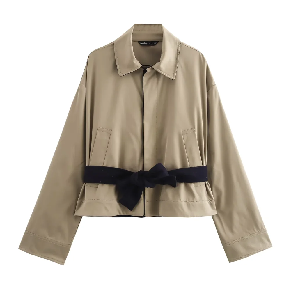 Kar&Otza 24 Autumn New Product Women's Wear Color Contrasting Belt Decoration Collar Long Sleeve Casual Jacket Windbreaker Coat 
Kar&Otza 24 Autumn New Product Women's Wear Color Contrasting Belt Decoration Collar Long Sleeve Casual Jacket Windbreaker Coat