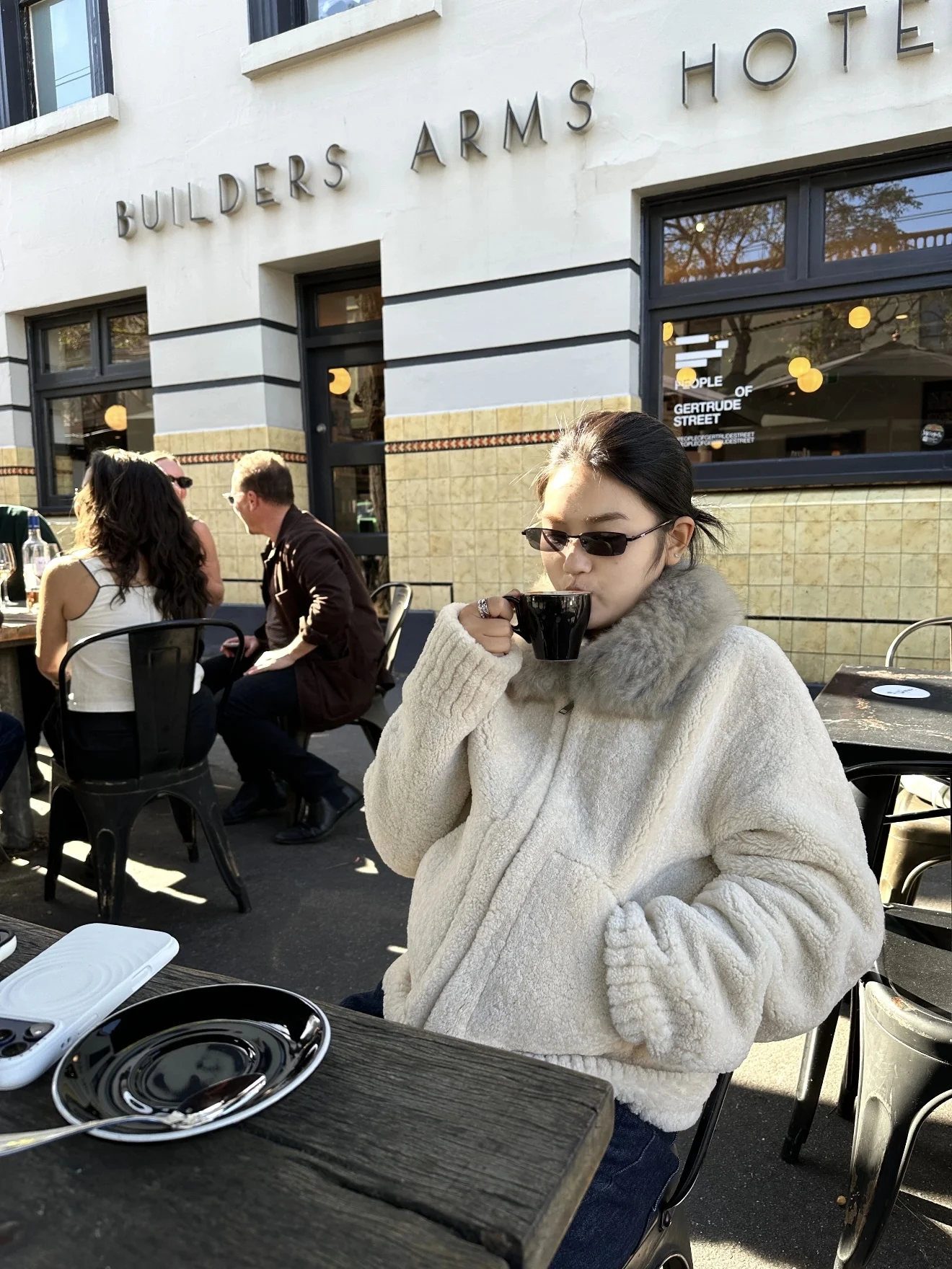 Женский меховой жилет TheLike Original Thiened из теплого белого меха ягненка и хлопка, длинный, свободного кроя, в стиле «ленивый шик»
Женский меховой жилет TheLike Original Thiened из теплого белого меха ягненка и хлопка, длинный, свободного кроя, в стиле «ленивый шик»