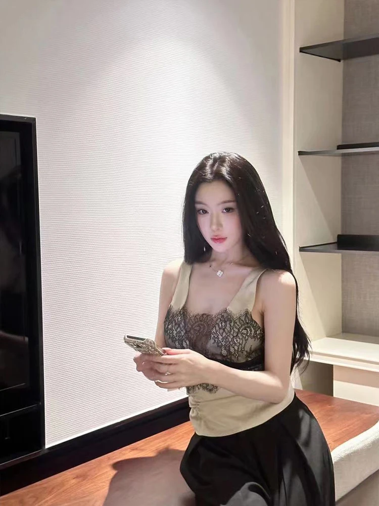 Sexy Pure Desire Lace V-Ne Satin Strapl Crop Top Women Summer Design Slim Fit Svel Vest Underwear ort Sle
Sexy Pure Desire Lace V-Ne Satin Strapl Crop Top Women Summer Design Slim Fit Svel Vest Underwear ort Sle