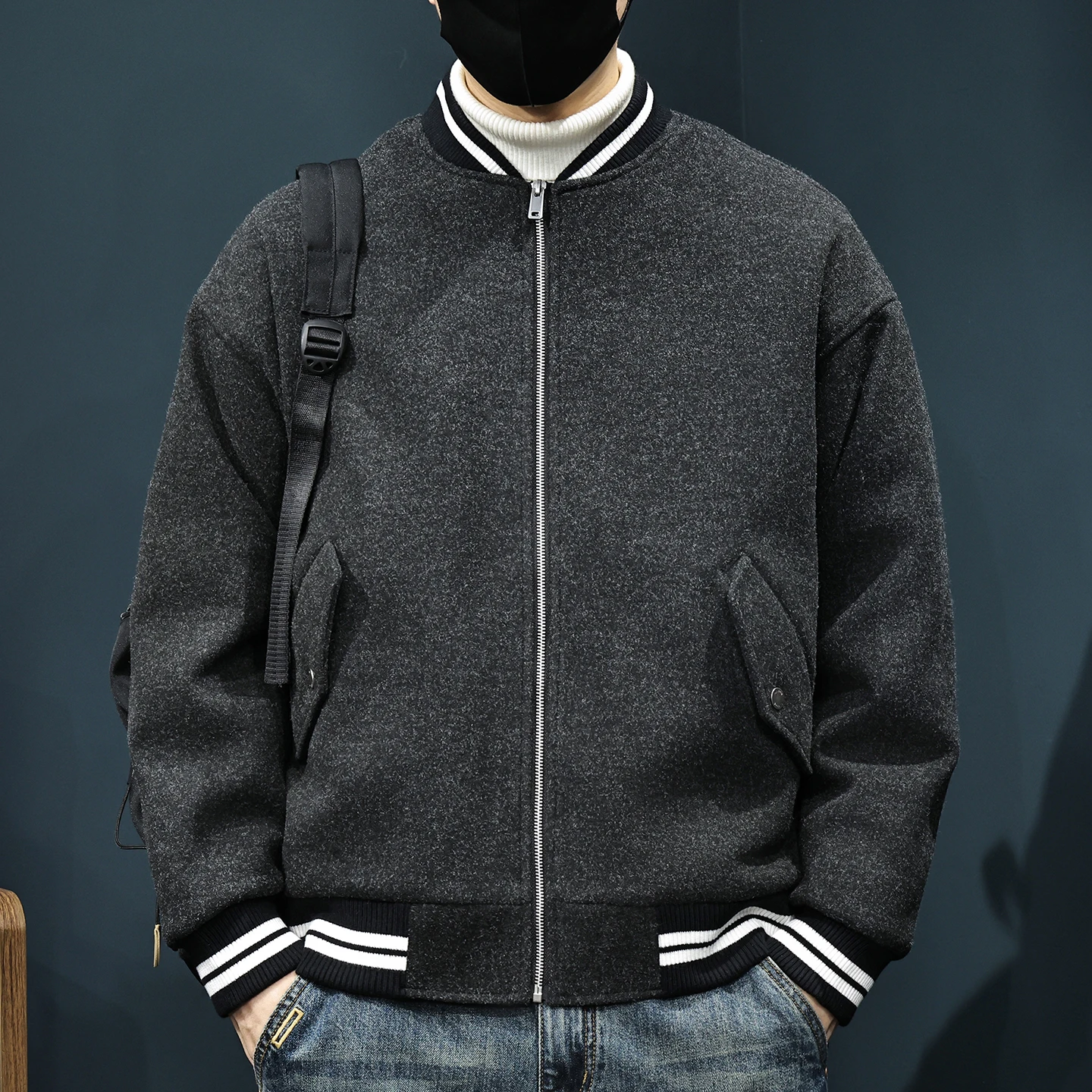 Trendy Men's down Jaet Du Feather Baseball Sle Winter Coat 90% Du down Thiened Casual Fit ort Length Zipper Closure
Trendy Men's down Jaet Du Feather Baseball Sle Winter Coat 90% Du down Thiened Casual Fit ort Length Zipper Closure
