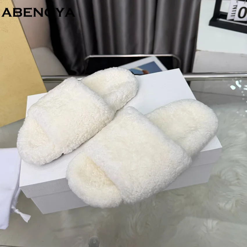 Winter White Wool Fur Flat Slippers Women Open Toe Casual Warm Half Slides Designer Casual Party Shoes Dress Walking Shoes Women
Winter White Wool Fur Flat Slippers Women Open Toe Casual Warm Half Slides Designer Casual Party Shoes Dress Walking Shoes Women