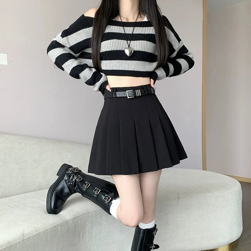 Classic Bla Suit Sle High Waist A-Line Pleated Skirt for Women Spring Autumn College Faion Slimming f-length Skirt
Classic Bla Suit Sle High Waist A-Line Pleated Skirt for Women Spring Autumn College Faion Slimming f-length Skirt
