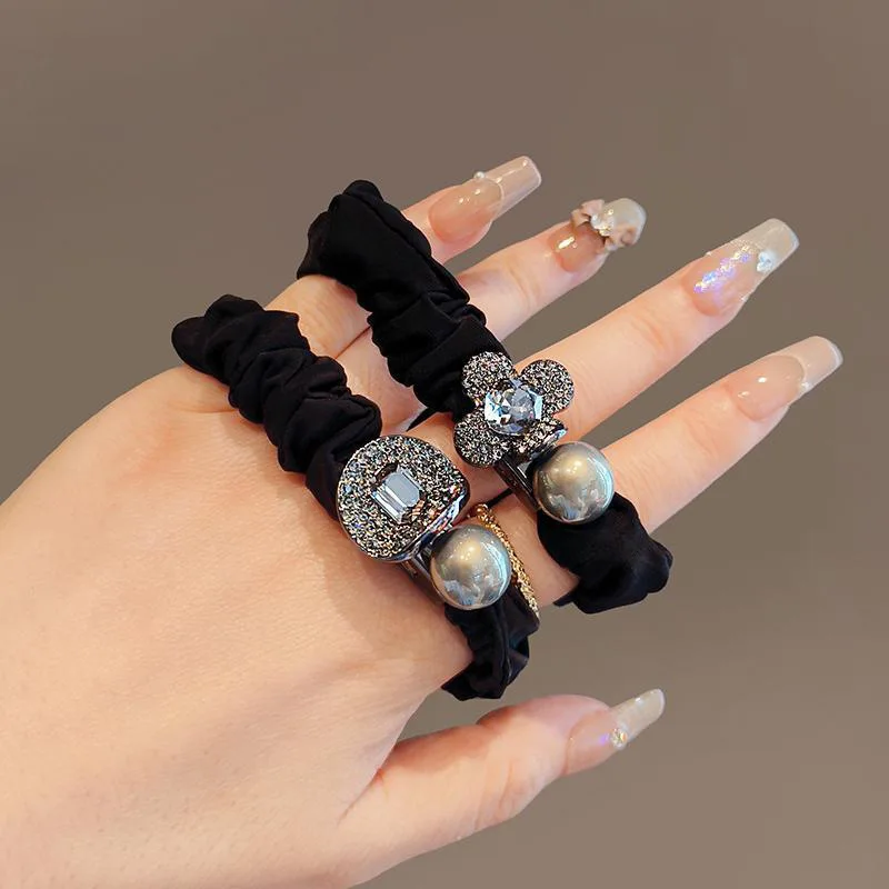 High Elastic Faux Pearl Small Scrunchie Rhinestone Durable Ponytail Holder for Women Daily Bun Versatile Lightweight White
High Elastic Faux Pearl Small Scrunchie Rhinestone Durable Ponytail Holder for Women Daily Bun Versatile Lightweight White