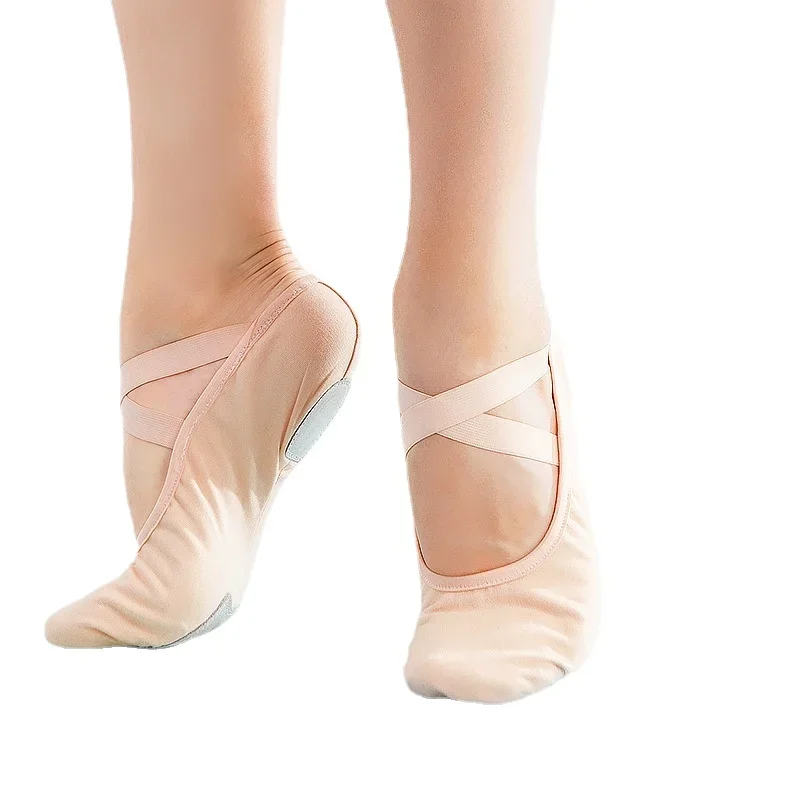 XIHAHA Ballet Shoes Women Dance Adult Children Slippers Soft Sole Professional Woman Canvas Training Shoes for Girl Sneaker
XIHAHA Ballet Shoes Women Dance Adult Children Slippers Soft Sole Professional Woman Canvas Training Shoes for Girl Sneaker