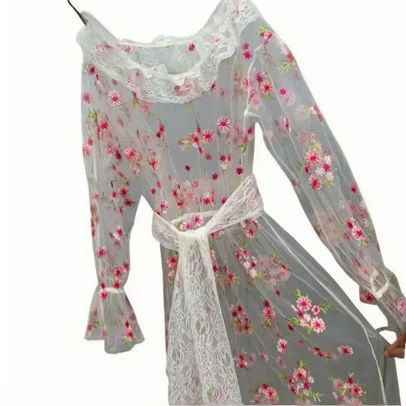 Men's Sexy See-through Tulle Embroidered Sissy Long Dress COS Women's Erotic Lace Mesh Sheer Ruffled With Sashes Sleeping Dress
Men's Sexy See-through Tulle Embroidered Sissy Long Dress COS Women's Erotic Lace Mesh Sheer Ruffled With Sashes Sleeping Dress