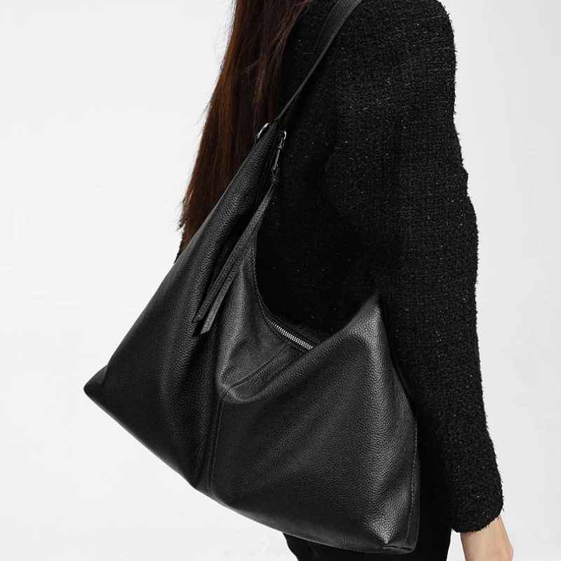 Women's Genuine Leather Tote Bag 2025 Large Capacity Crossbody Hobo, Stylish Work Shoulder Bag for Commuting, Travel, Daily Use
Women's Genuine Leather Tote Bag 2025 Large Capacity Crossbody Hobo, Stylish Work Shoulder Bag for Commuting, Travel, Daily Use