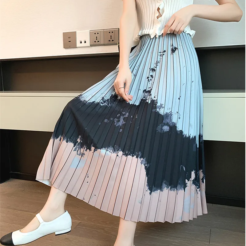 Fashion Vintage Painting Long Skirts Chinse Style Ink Paint Printed A-line Pleated Calf Long Skirts Summer 2024
Fashion Vintage Painting Long Skirts Chinse Style Ink Paint Printed A-line Pleated Calf Long Skirts Summer 2024