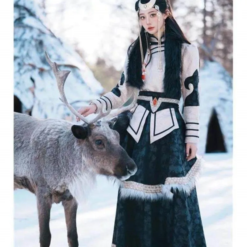 New women's summer photo shoot clothing and exotic travel photography sets
New women's summer photo shoot clothing and exotic travel photography sets