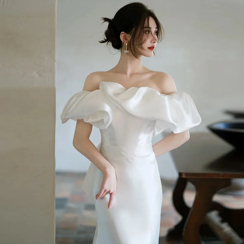 Off-shoulder Satin Light Wedding Bride Travel Shoot French Simple Elegant Mermaid Tail Reception Outing Gown Super Fairy Dress
Off-shoulder Satin Light Wedding Bride Travel Shoot French Simple Elegant Mermaid Tail Reception Outing Gown Super Fairy Dress