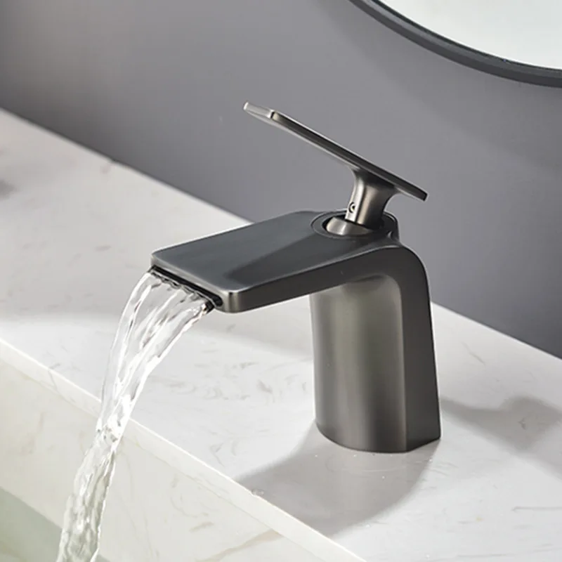 Brass Waterfall Bathroom Faucet - Single Hole Matte Black Lead-Free Hot/Cold
Brass Waterfall Bathroom Faucet - Single Hole Matte Black Lead-Free Hot/Cold